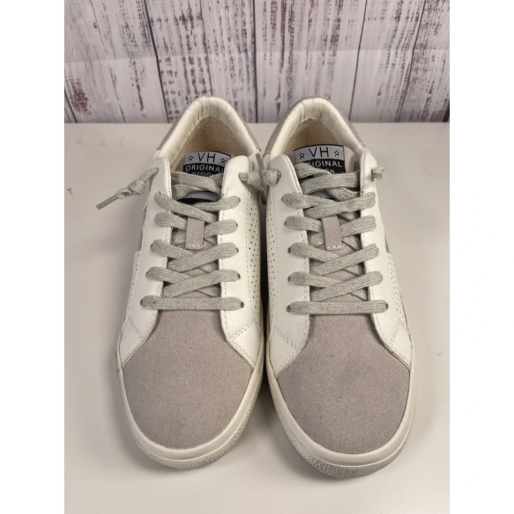Vintage Havana Gadol Perforated Lace up Sneakers Silver/White Multi Suede